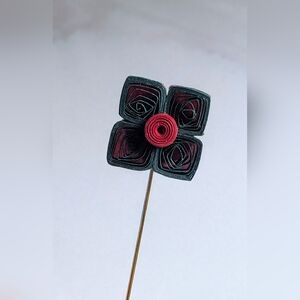 Deck the Halls 4 Petal Paper Flower Lapel Pin